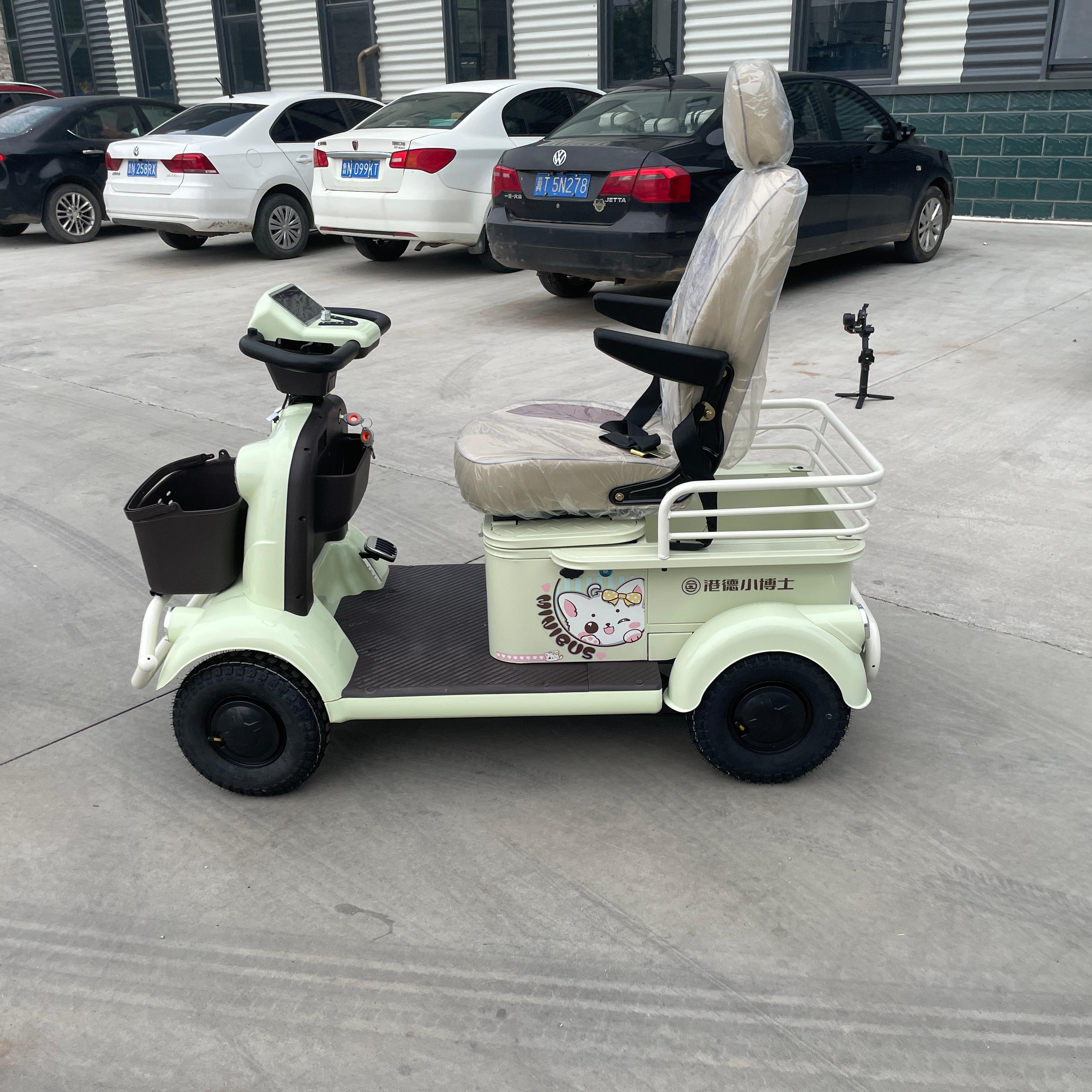 TONGCAI 4 Wheel Electric Senior Mobility Scooter Comfortable Single Seat Design 30-50km Range 30Km/h Speed 200kg Load Capacity